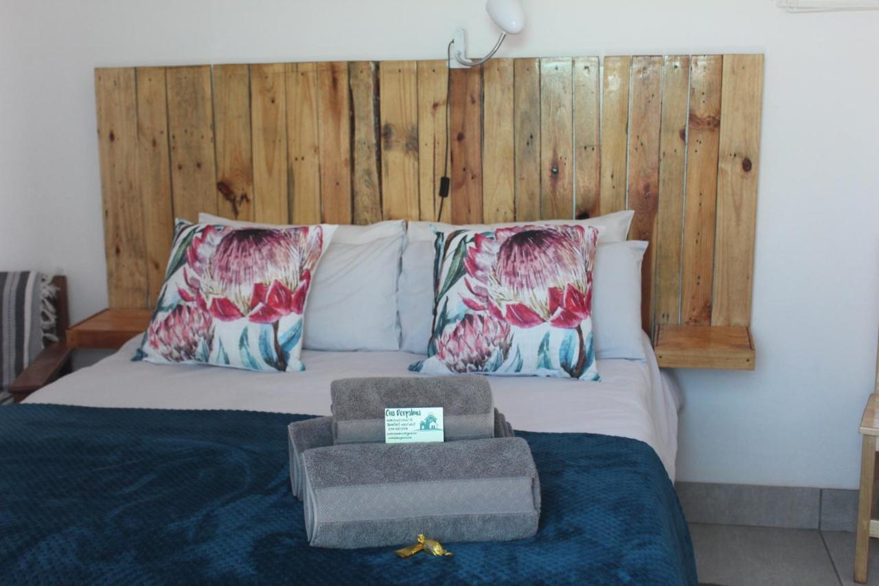 Ons Dorpshuis Beaufort West Exterior foto